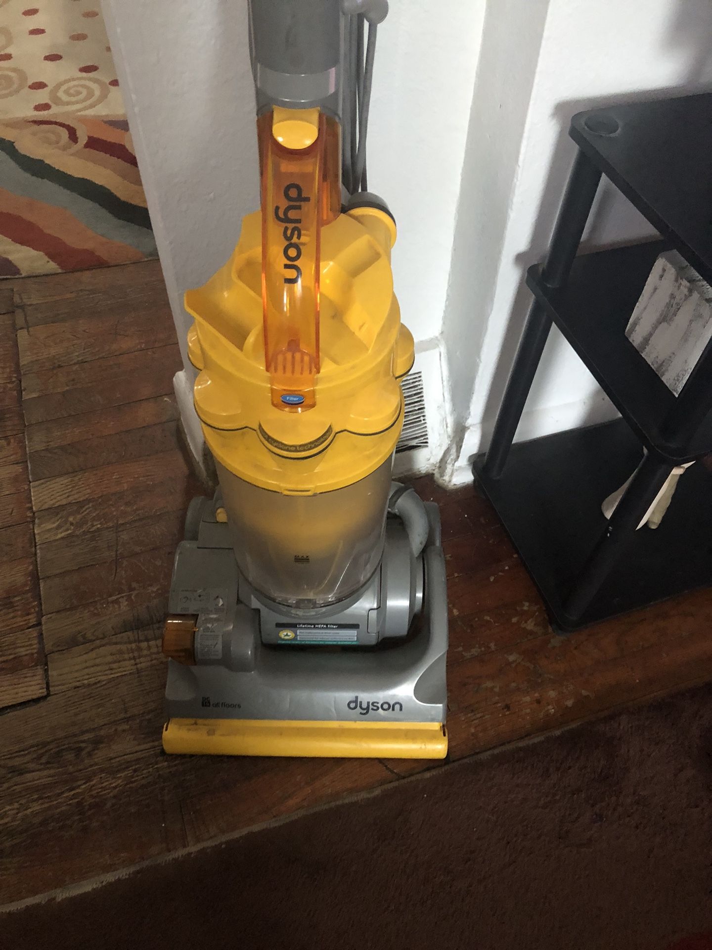 Vacuum Dyson