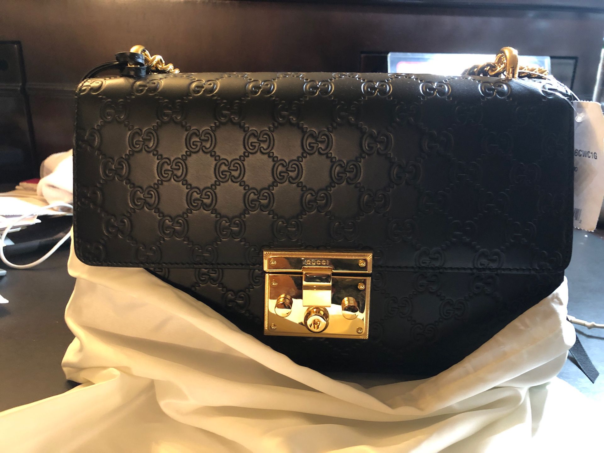 Signature Shoulder Gucci Padlock Signature Padlock Medium Gucci