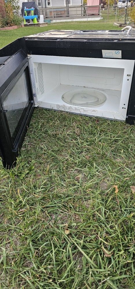 Whirlpool Over The Range Microwave