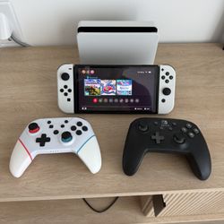 Switch Oled With Two Controllers