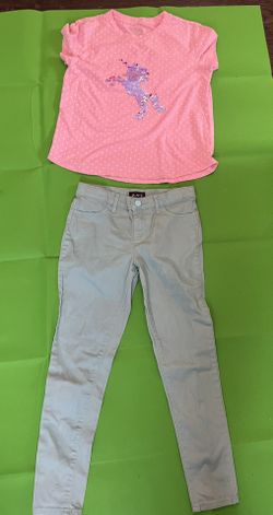 Girls Top And Bottom Sold At A Set