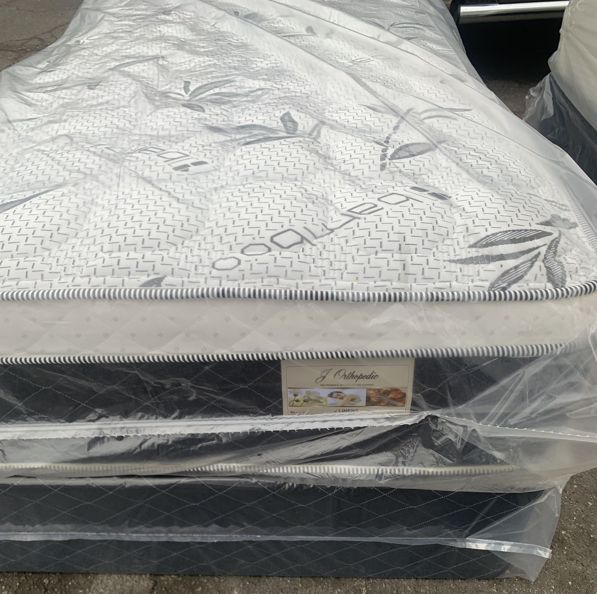 ✨Mattress Pillow Top All Sizes ✨  Home & Garden