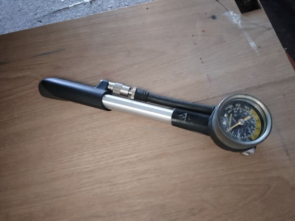Top Peak Pocket Shock Pump 