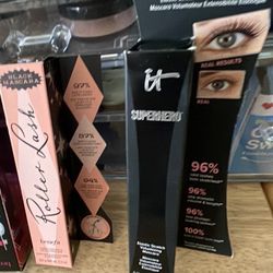 Mascara Black Benefit & It