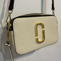 MARC JACOBS SNAPSHOP BAG