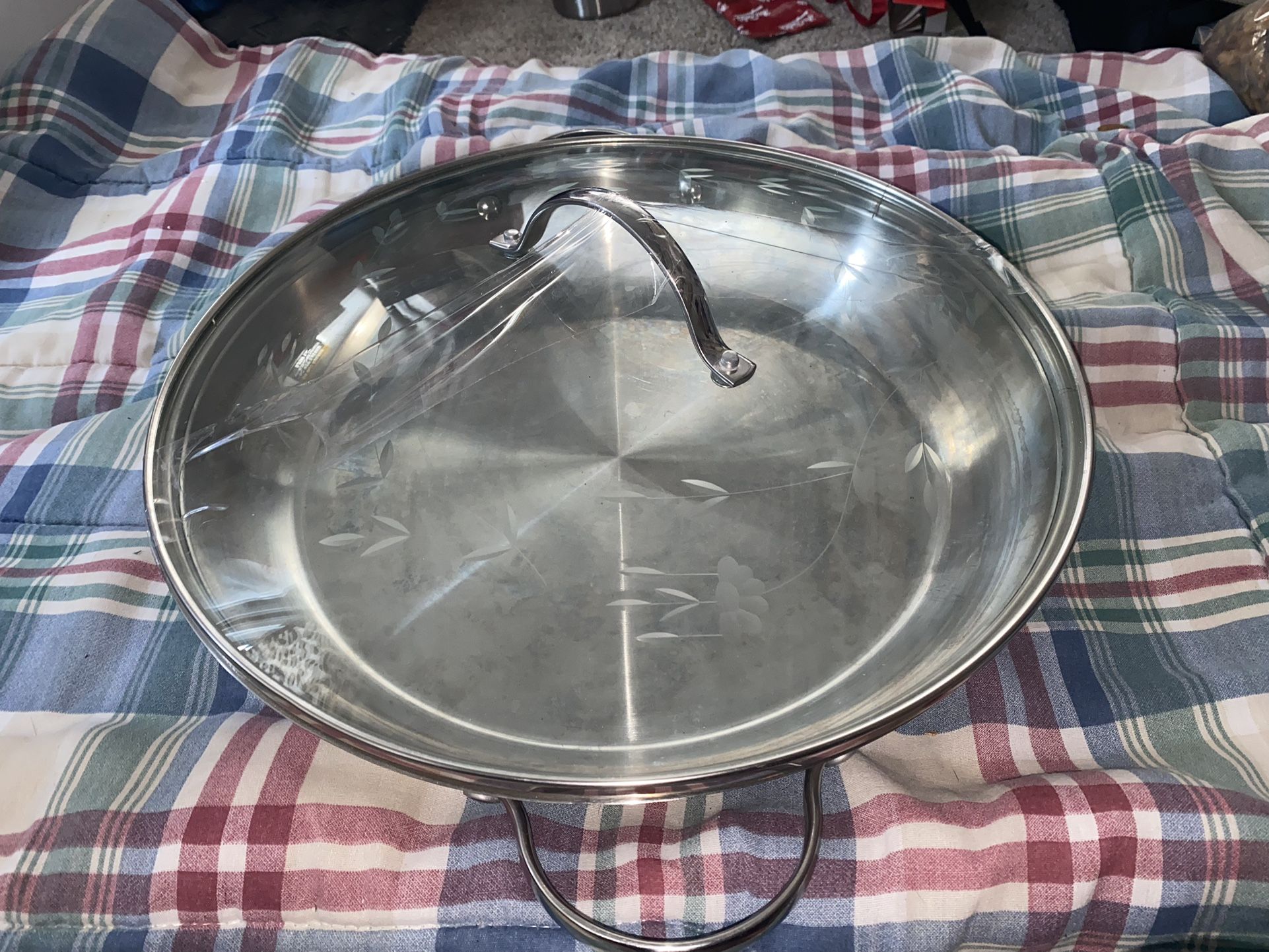 An Authentic GENTLY USED Princess 14” Princess House Heritage 14” Paell/ Griddle W/ Lid