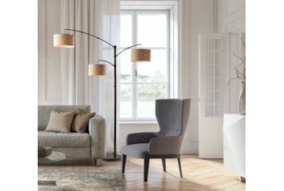 Floor Lamp w/ 3 Lights
