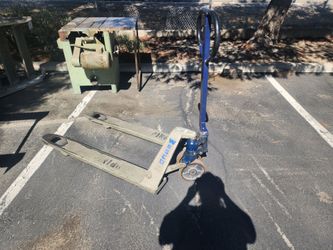 Used pallet Jack