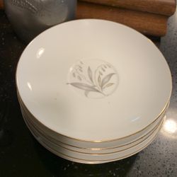 Midcentury Kaysons Fine China in "Golden Rhapsody" Pattern - W/  (7) Bread & Butter Plates (7) Coffee Saucers (7) And (7) Dinner Plates 6 Cups(c) 1961