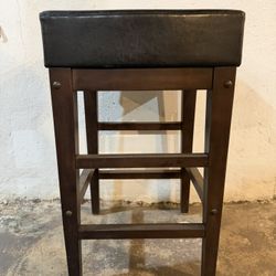 Black Bar Stool / Counter Stool