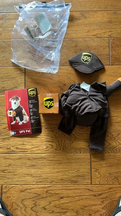 Medium UPS Dog Halloween Costume