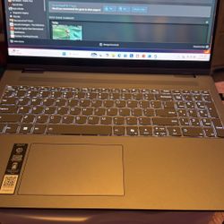 Lenovo Laptop 