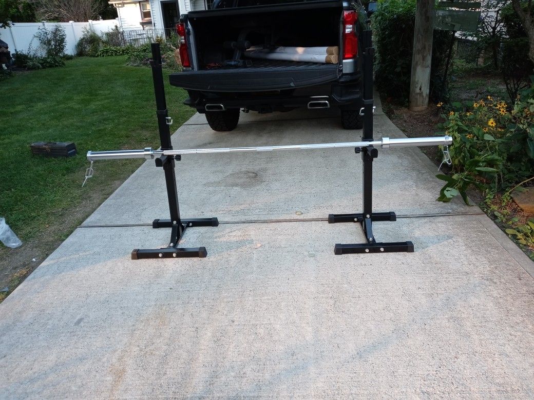 Jack stands squat racks highly adjustable with bottom catches weight capacity 441 new weight lifting equipment new 2-in olympic plates