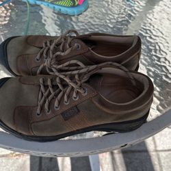 Keen Hiking Shoes 