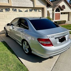 2011 Mercedes-Benz C-Class