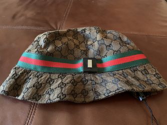 Authentic Gucci hat size M