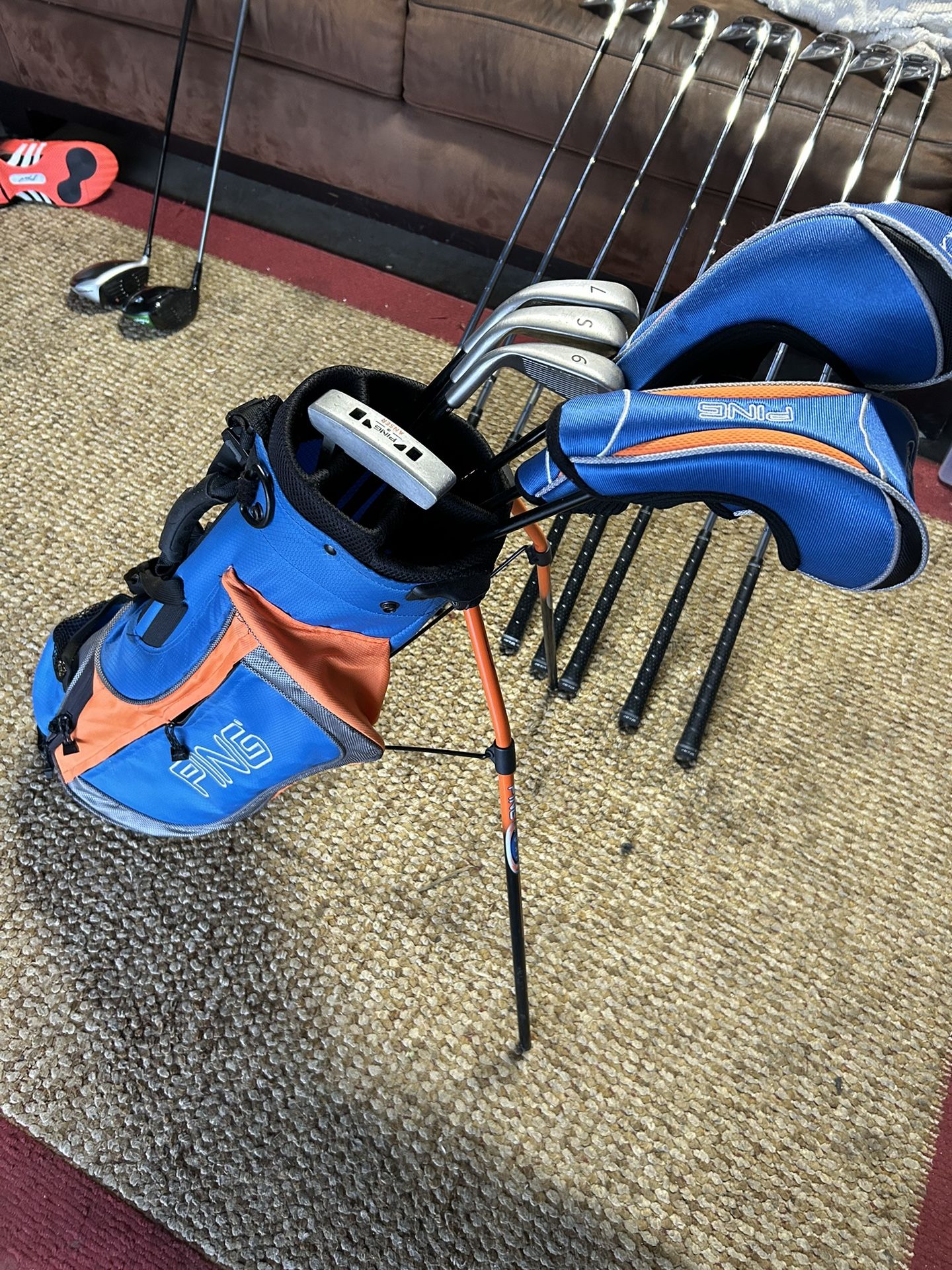 Ping Moxie Junior Golf Set