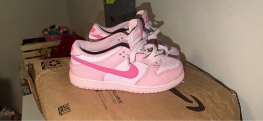 Size 2 kids Nike dunks