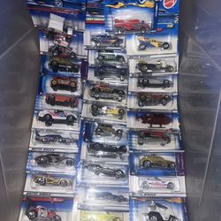 176 Older Hot Wheels 