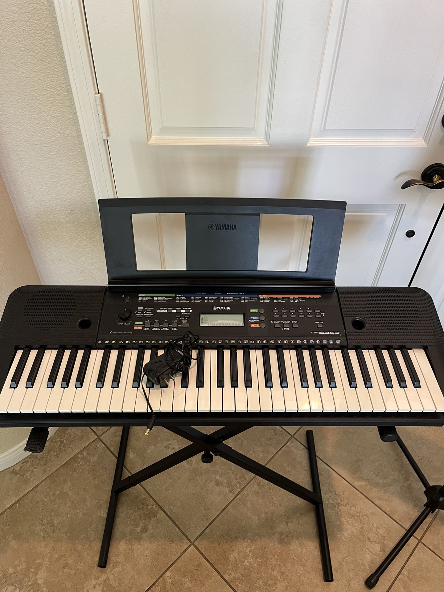Yamaha PSRE253 61-key Portable Keyboard With Stand, Power Supply, And Music Holder 