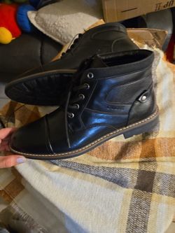 Guess Men Boots