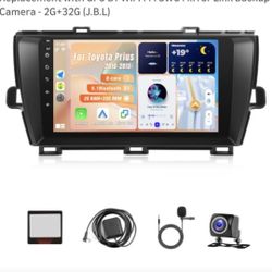 Brand New Car Stereo With Bak Up Camera