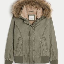 Hollister Jacket (Small)