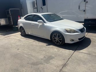 lexus is250