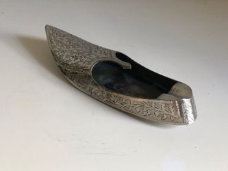 Vintage Metal Aladdin Slipper Shoe Ashtray by World Gift Z.Y. India #214 Etched