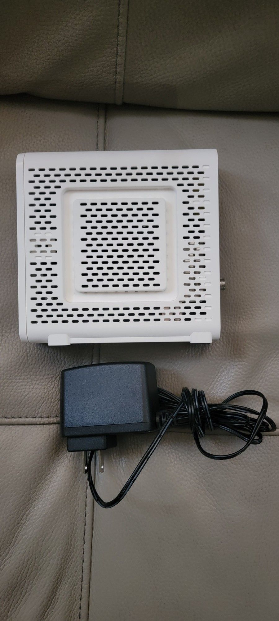 Arris SB8200