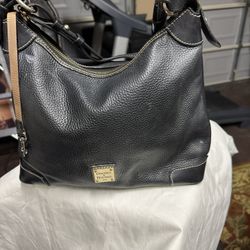 Dooney & Bourke Bag 