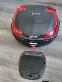 Givi motorcycle rear trunk