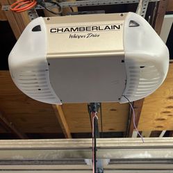 Chamberlain Garage Door Opener, 1/2-HP Belt Drive Motor 