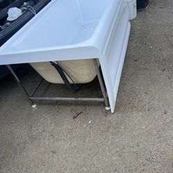 Brand New Bath Tub