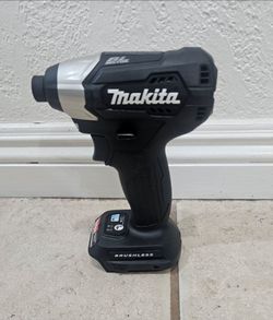 Makita BL  impact driver