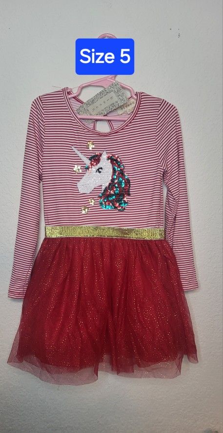 ** NEW ** Christmas Unicorn Dress Size 5