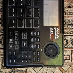 Akai Xr20 Beat Production Center