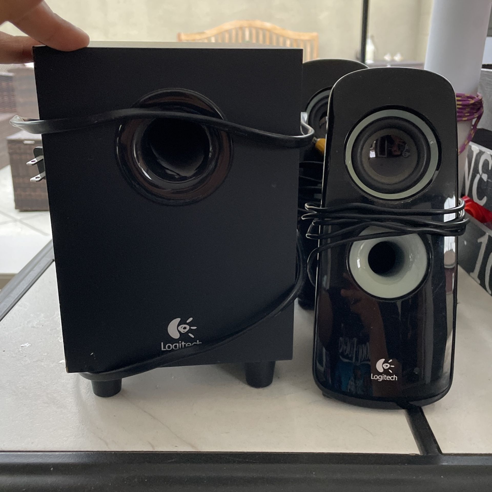 Logitech Speaker System Z323