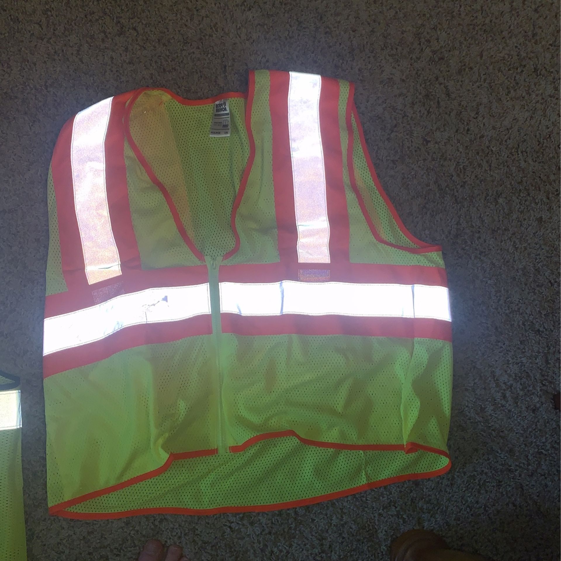 Body Armor L/XL Professional Hi-Vis Work Vest