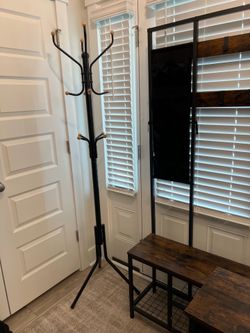 Free-Standing Coat Rack