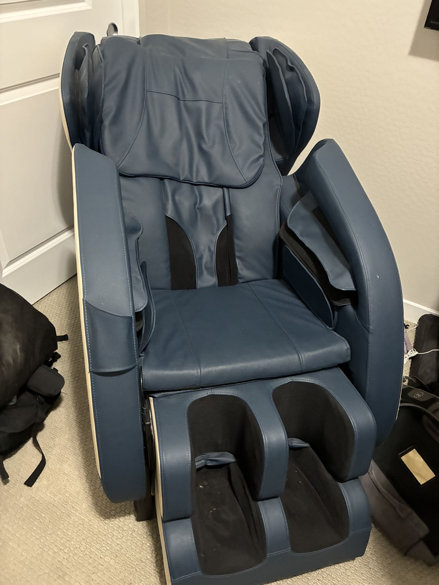 Zero Gravity Massage Chair 