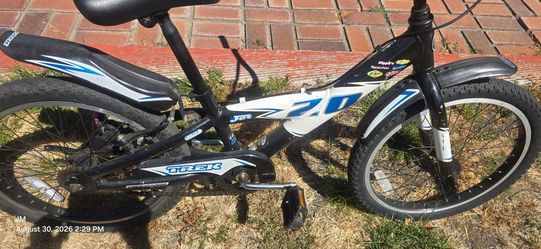 Boys bike