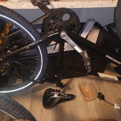 Radmission Ebike For Parts Has Everything Except Battery And Control
