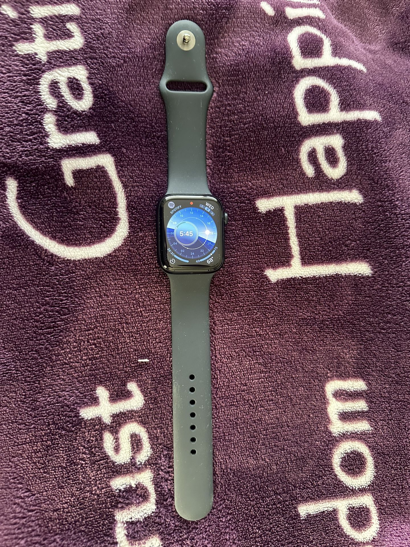 Apple Watch Series 8 44mm