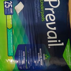 15Pks  Disposable Lrg.Chux Pads 1 Pk Of Sml Diapers 