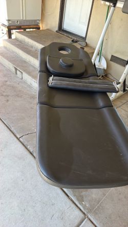 Tattoo on massaging chair