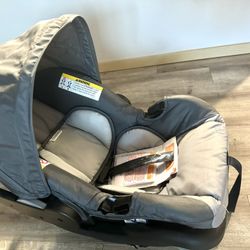 Lightweight EZ Lift 35 Plus Infant Car Seat - Fieldstone Gray