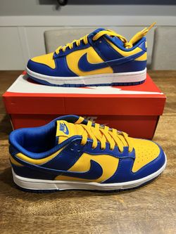 Nike Dunk - UCLA Size 9 