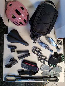 CYCLING ACCESSORIES