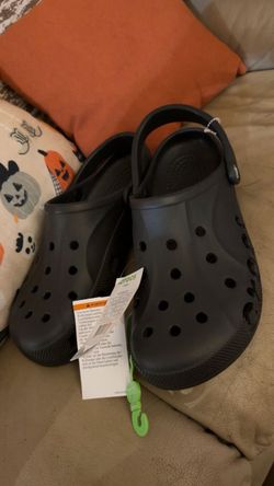 Black crocs size 10 m 12 w